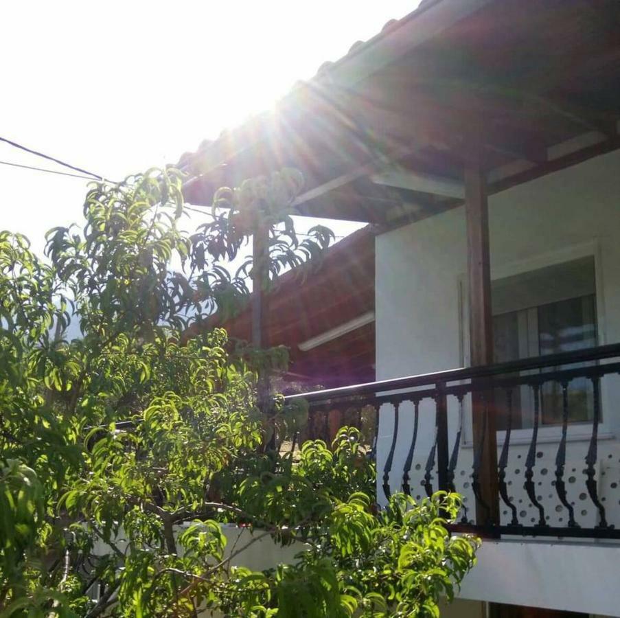Fanis & Xenia'S Residence Самотраки Екстериор снимка